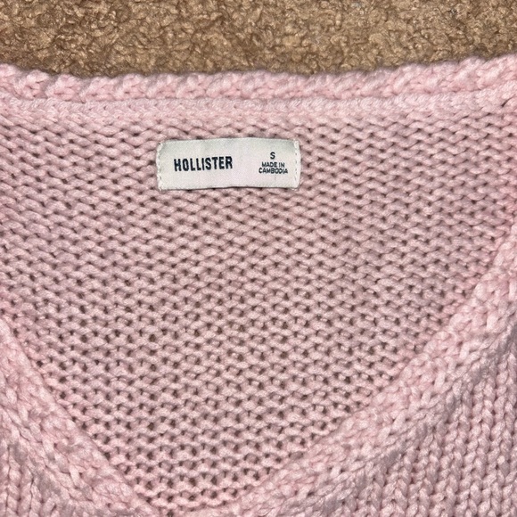 NEW Hollister Off The Shoulder Bow Appliqué Sweater - Picture 7 of 8